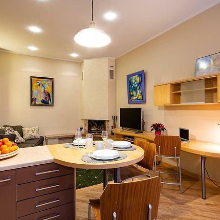 Kalnina Quiet Apartment In City Center 리가 외부 사진